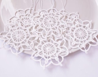 Snowflake Crochet Christmas hanging decorations Crochet snowflakes Hanging Christmas ornaments Festive snowflakes S3