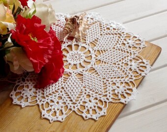 Large crochet doily White handmade crochet doily Large lace doily Crocheted doilies Vintage style decor elements Crochet tablecloth 336