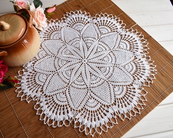 Vintage style crochet doily Large doily White crochet doilies Vintage decor Large crochet doily Crochet tablecloth 501