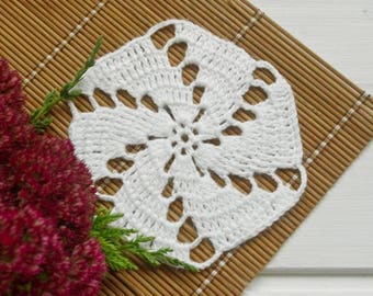 White doily Small crochet doilies Round lace doily Simple crocheted doily Crochet coaster Cotton coaster 401