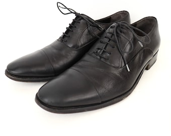 Bruno Magli Cap-Toe Oxford Dress Shoes / US men's 10 / EUR 43