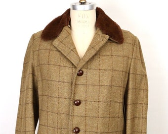 1960s Plaid Wool Coat with removable faux fur collar & leather buttons / men's medium / size 40