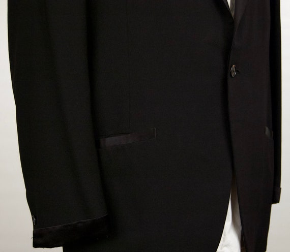 1960s Tuxedo Jacket w/ peak lapel / black tux w/ … - image 4