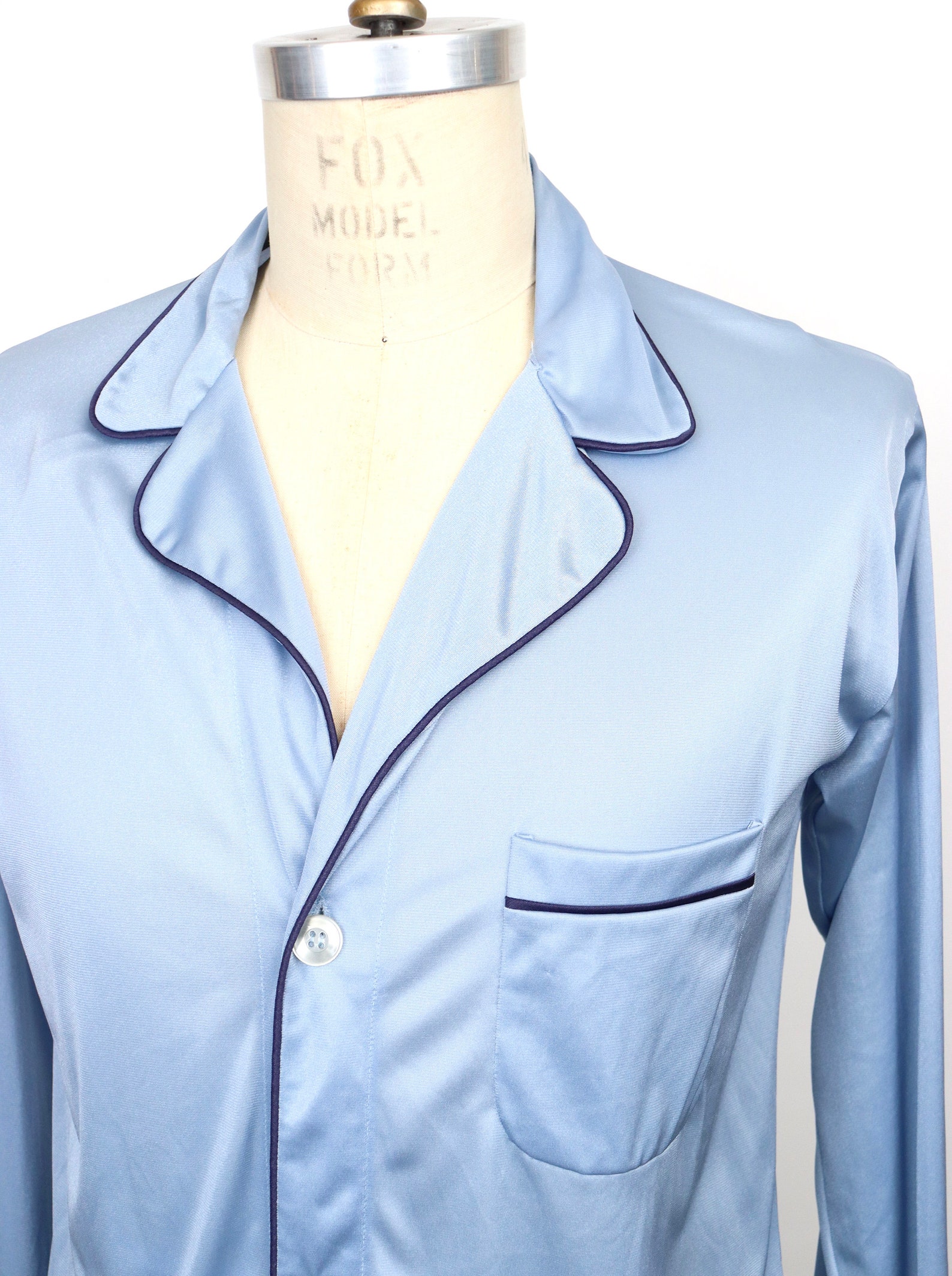 1980s Munsingwear Pajamas Set in Silky Shiny Baby Blue Nylon Etsy