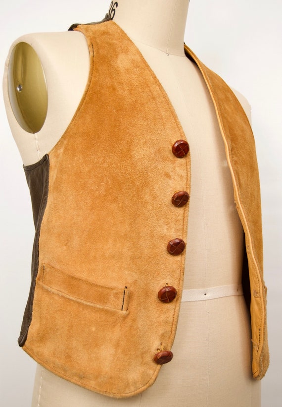 Vintage Suede Vest w/ Leather Knot Buttons & tan … - image 4