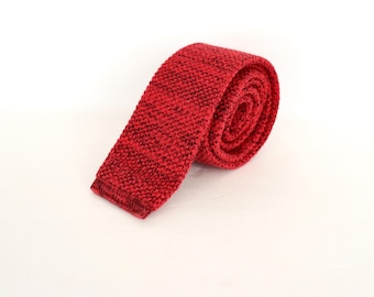 Vintage 80s Knit Tie