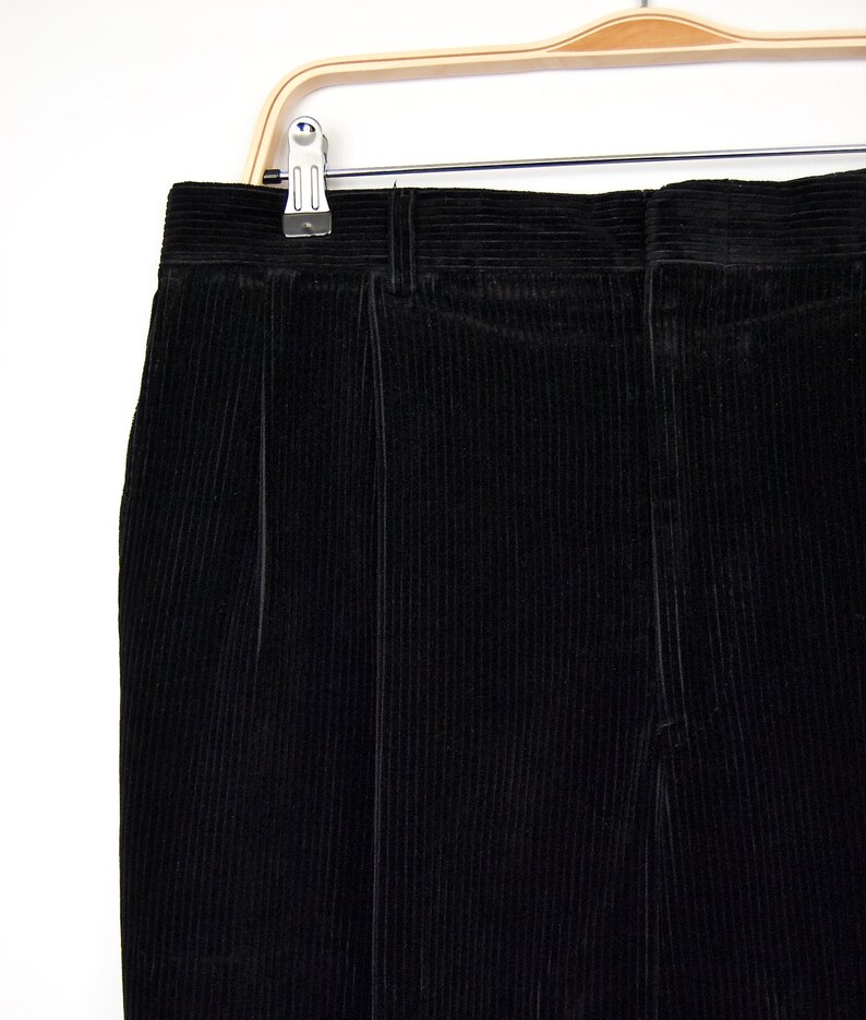 1980s Velvet-y Black Corduroy Pants w double pleated front /& wide wale men/'s 35-3630 large