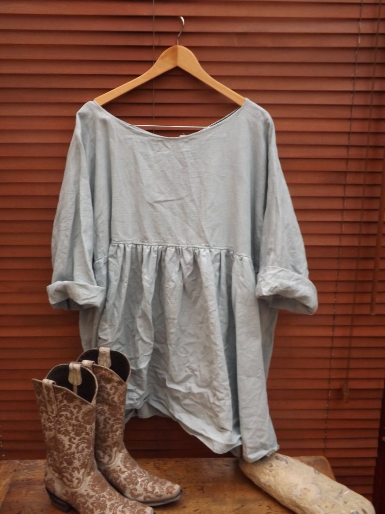 Capezio Women's Turtleneck Long Sleeve Top at Amazon Womenâs Clothing store: Turtleneck Cro 