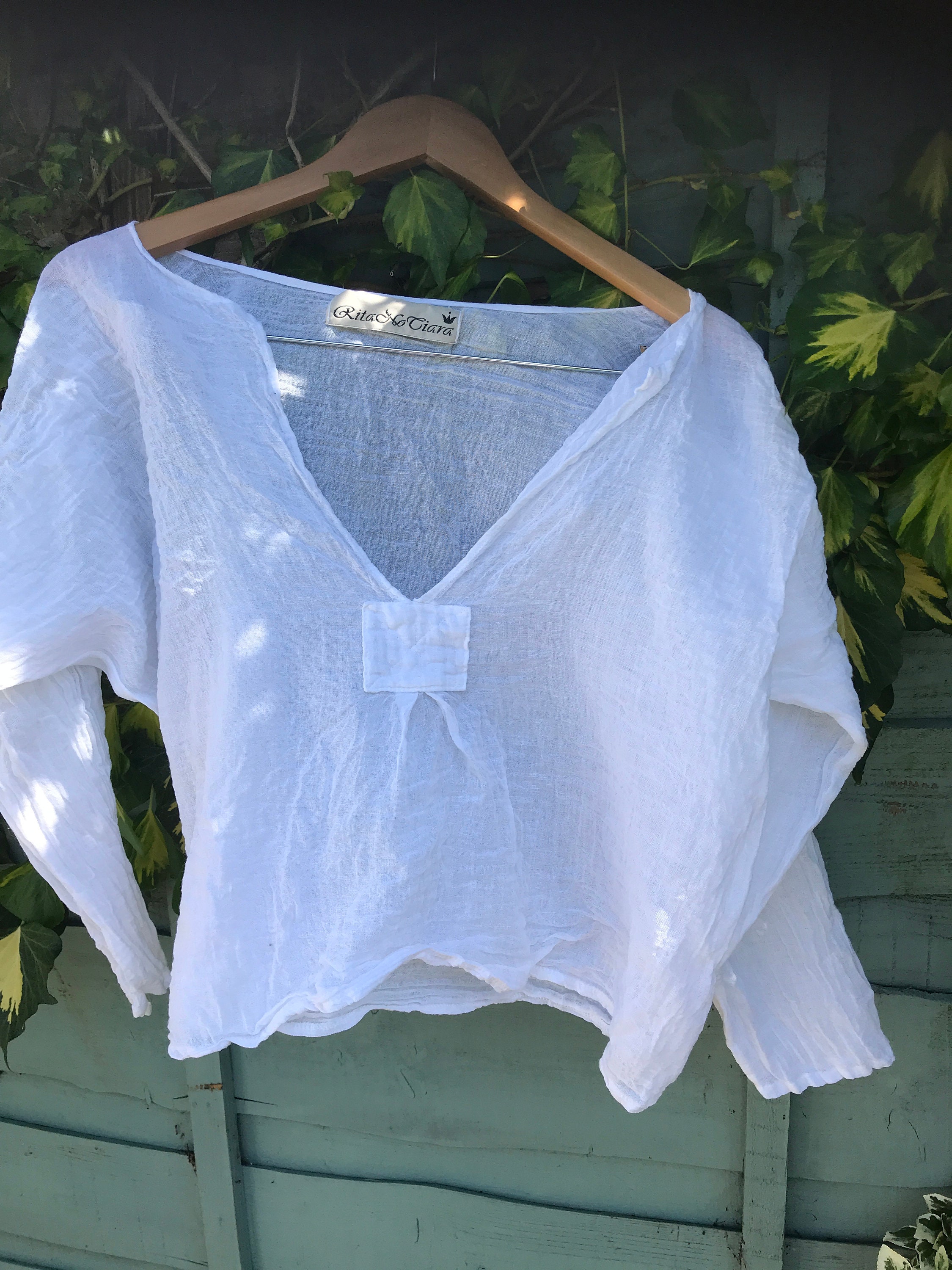Image of White Cotton V Neck Top Shirt Free Size Made To Order Gauze Oversize Prairie Chic Boho Lagenlook Long Sleeves Throw Over On Ritanotiara