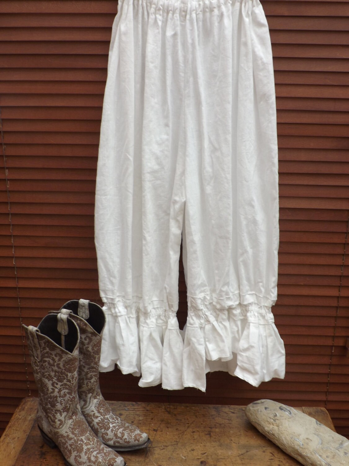 Image of All Sizesplus & Regular Authentic Ritanotiara White Pants Trousers Boho Quirky Lagenlook Prairie Natural European Linen Ruffle Bloomers