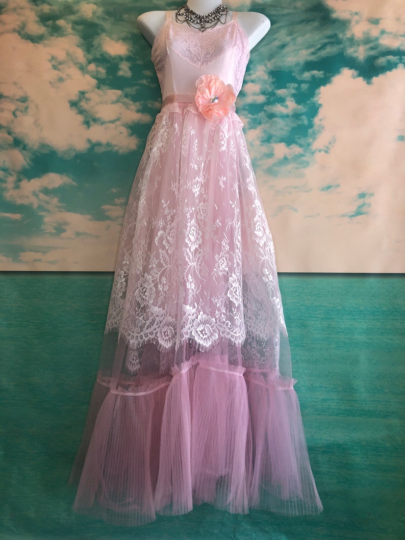 Pink Accordion Pleat Tulle & Eyelash Lace Boho Wedding Dress Etsy