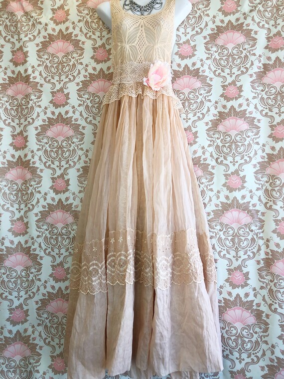 Plus Size Tan & Nude Silk Organdy Lace Boho Wedding Dress by Mermaid Miss  Kristin - Etsy