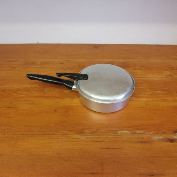 Vintage Mirro Egg Poacher Poaching Pan  863M