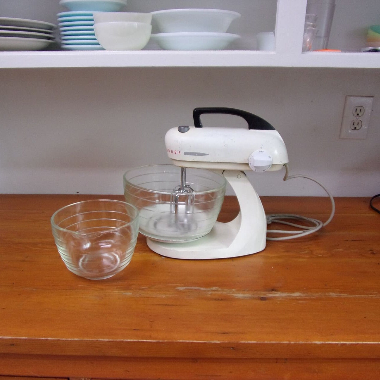 Vintage Westinghouse Stand Mixer With Ribbed Glass Bowls - Etsy Vintage Westinghouse Stand Mixer With Ribbed Glass Bowls - Etsy