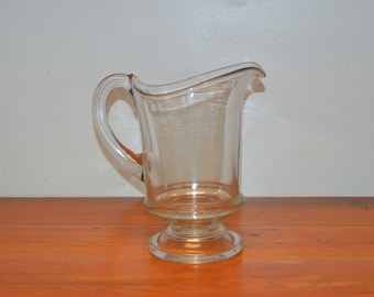 Vintage depression glass water pitcher pressed art glass pitcher, ice tea pitcher, lemonade pitcher, milk picher WE001