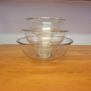 Vintage Pyrex mixing nesting bowl clear glass bowls