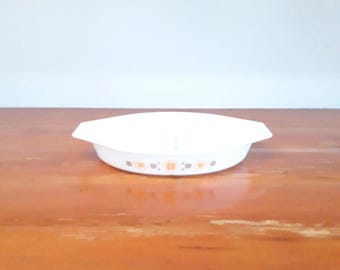 Vintage Pyrex Town and Country Divided Dish Casserole orange and brown