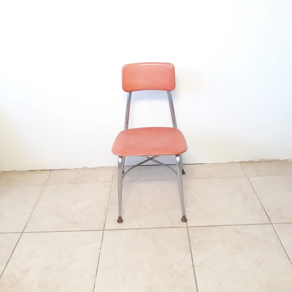 Vintage Heywood Wakefield Heywoodite Kids Chair Red Chairs