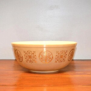 Vintage Pyrex Hex Signs promotional bowl 4 QT large mixing bowl