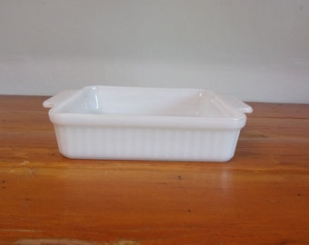 Vintage Anchor Hocking Fire King White Ribbed 8 IN Cake Pan Casserole Dish Souffle