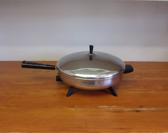 FARBERWARE - Electric Skillet Frying Pan 10 1/2'' ( Model 300-B) ** VINTAGE  **