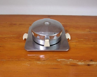 Antique Vintage Chrome Waffle Iron with White Handles Square Base 004