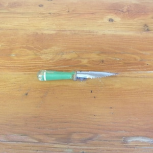 Vintage A & J apple peeler and corer green and white handle potato peeler