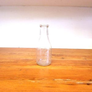 Vintage Florida Universal Store Bottle One Quart Milk Bottle