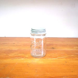 Vintage Antique Ball Perfect Mason Clear Glass Jar #7   014