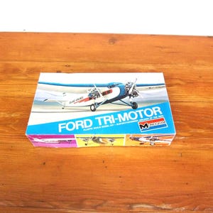 Vintage Monogram Model Kit 7592 Ford Tri Motor