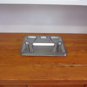 MESS HALL MEDICAL FOOD TRAY - Doughboy Military Collectables