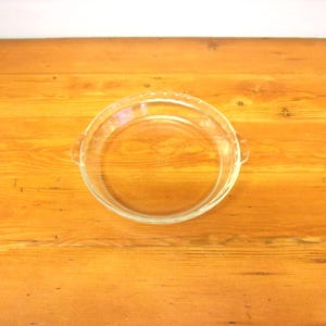 Vintage Pyrex deep dish pie plate clear fluted glass
