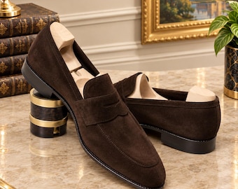 Chocoladebruine suède loafers, heren penny slip-on geklede schoenen, klassieke kantoorschoenen