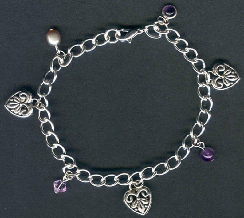 Embossed Pewter Hearts and Amethyst Silver Charm Bracelet. image 4