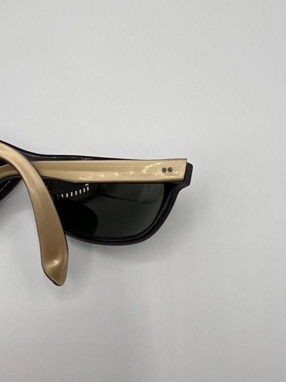 Vintage Ray Ban B&L BLACK and Gold Balorama wrap … - image 9