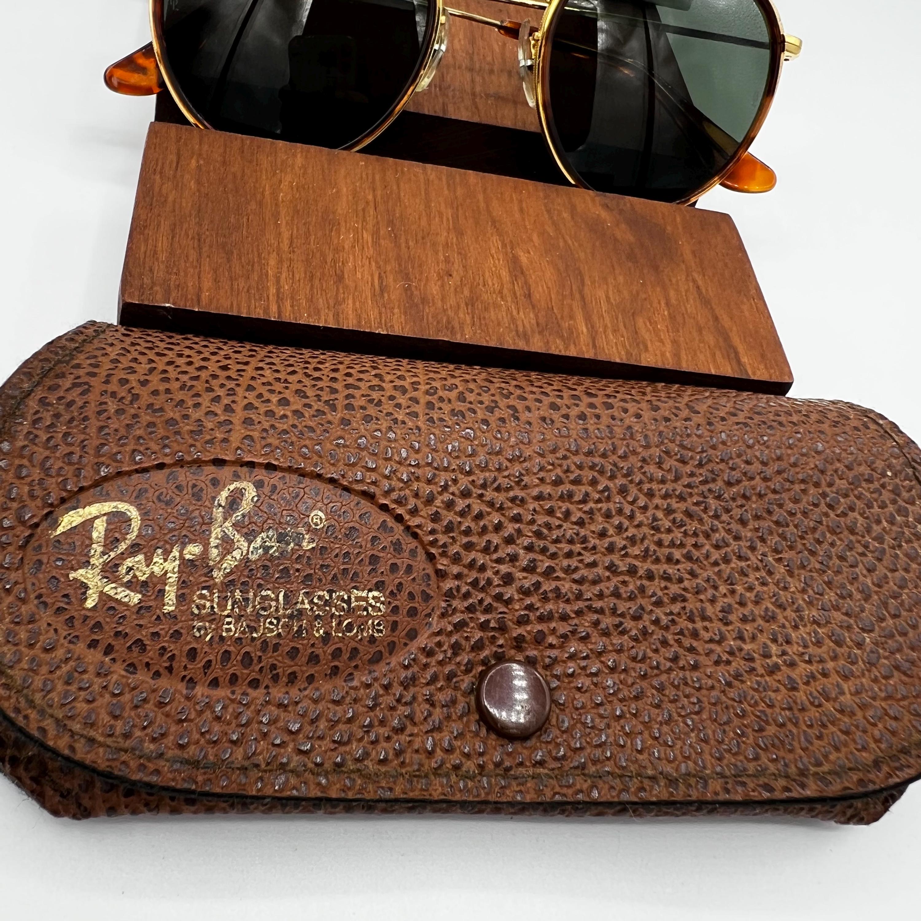 Vintage Ray Ban B&L Round Tortoise Insert W1674 49mm Sunglasses