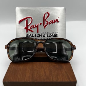 Gafas de sol Ray-Ban G15 UV Tortoise Stateside Traditionals, circa 1960 imagen 1