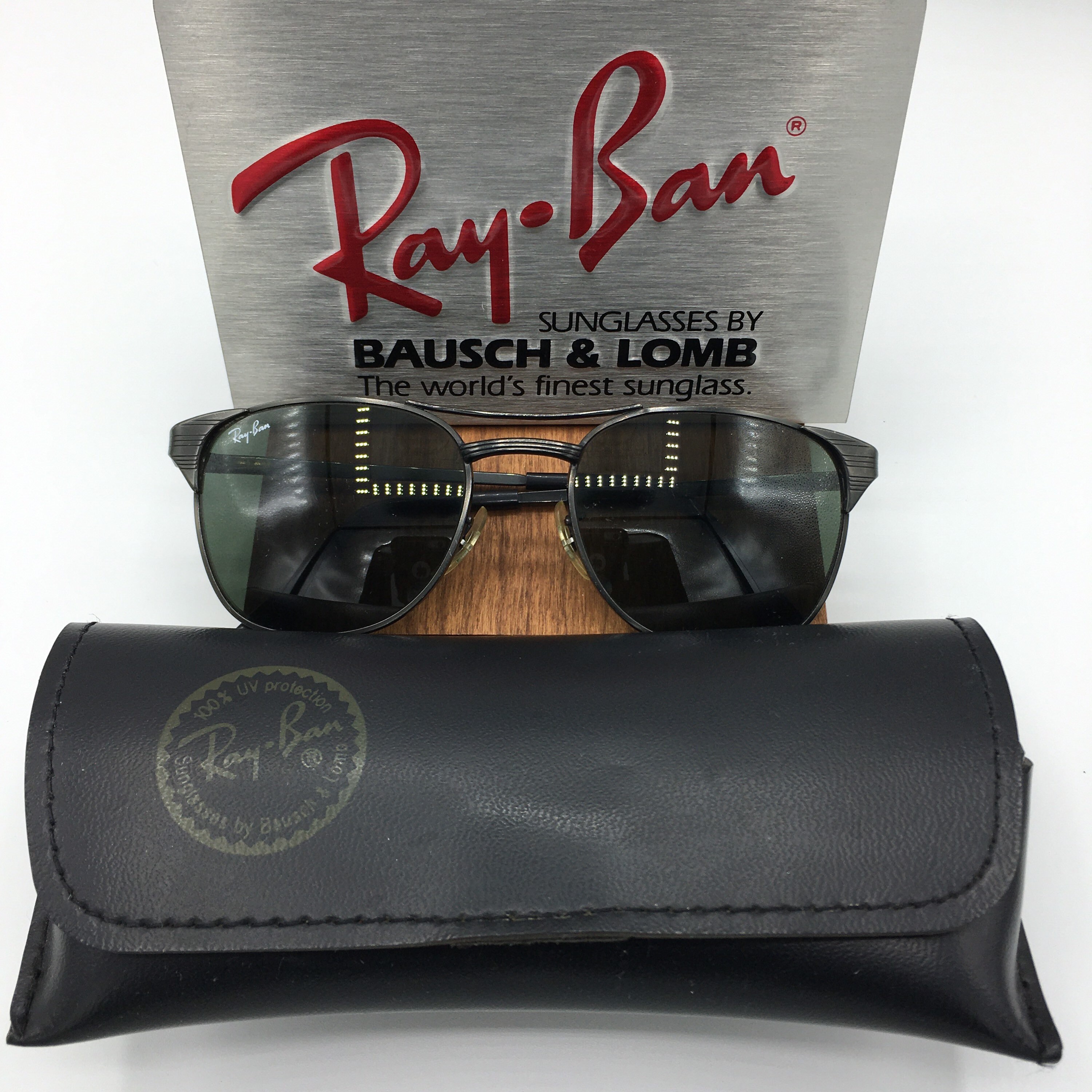 Vintage Ray Ban B&L Black Chrome Signet II W1302 Sunglasses