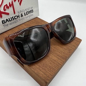 Vintage B&L Ray Ban Bausch Lomb G15 Gray Wayfarer Nomad Tortoise W0622 image 3