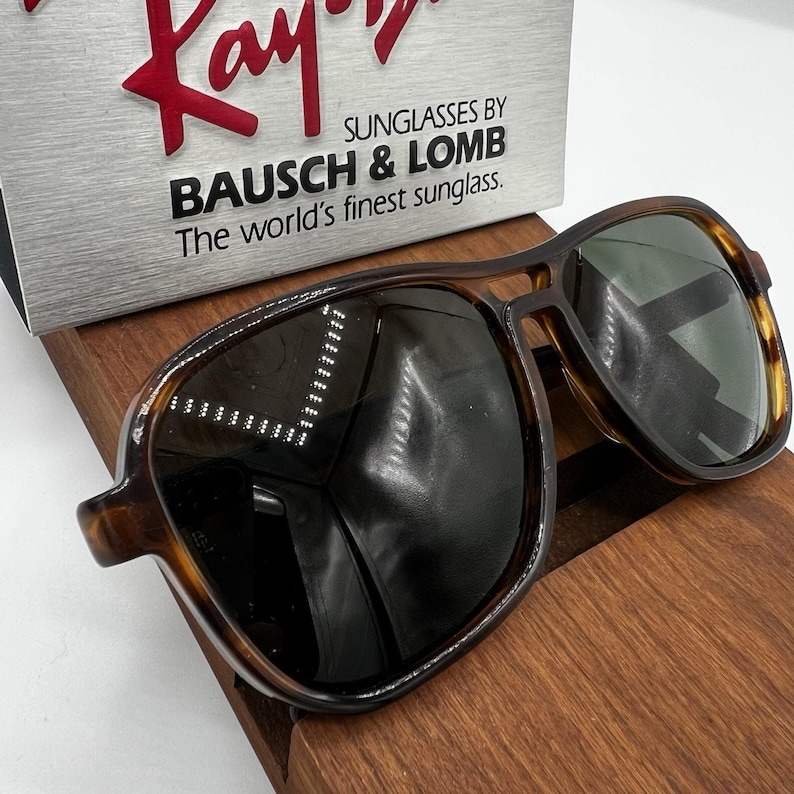 Gafas de sol Ray-Ban G15 UV Tortoise Stateside Traditionals, circa 1960 imagen 2