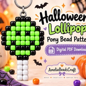 Może przedstawiać: Brelok z koralików typu pony w kształcie okrągłego zielono-czarnego lizaka z białym patyczkiem. Tekst głosi Halloween Lollipop Pony Bead Pattern, Digital PDF Download, AmeliaBeadsCraft, Small Beads Big Happy Moments oraz Bead Something Spooky.