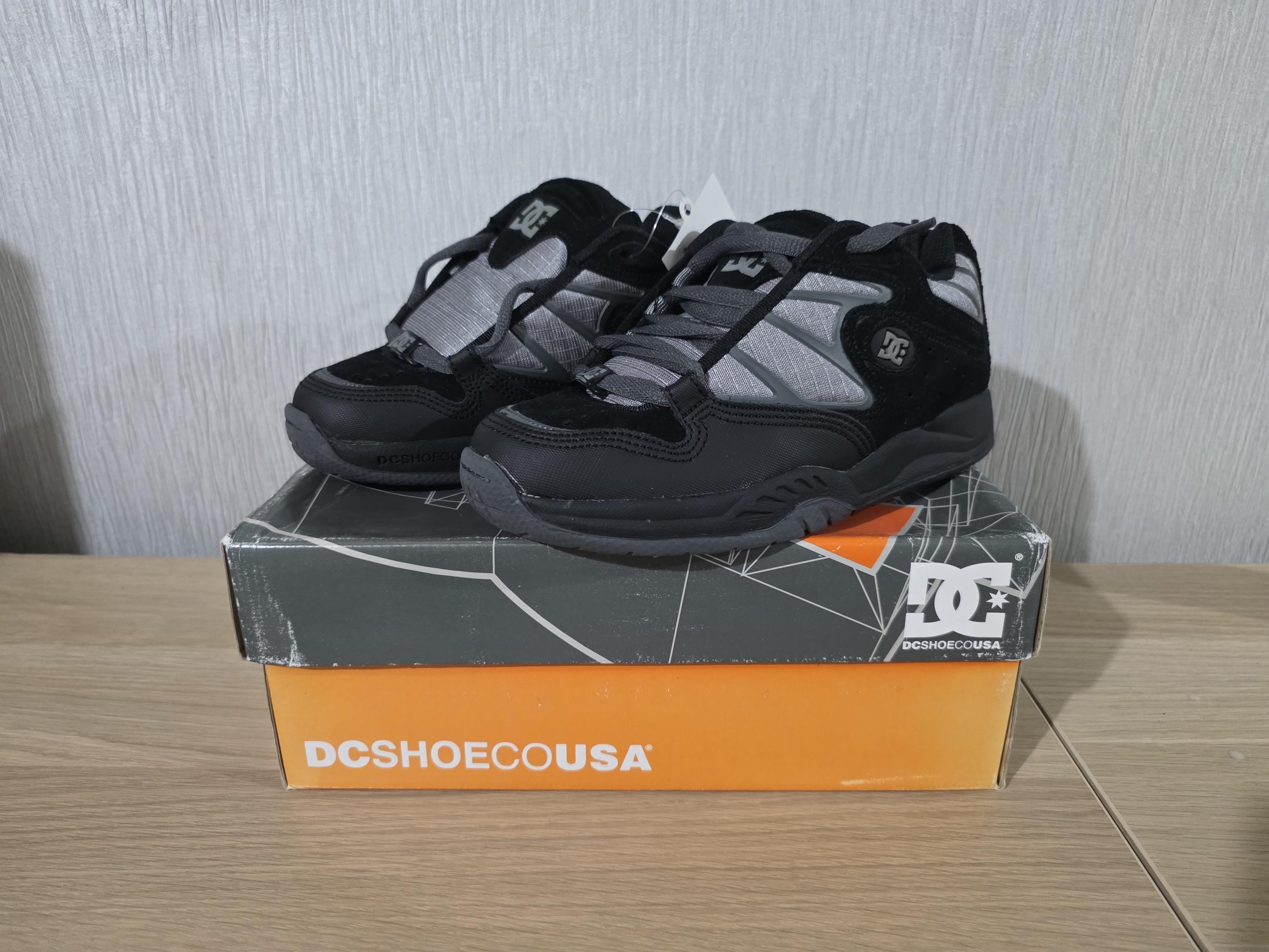 Rare Dc Shoes - Etsy