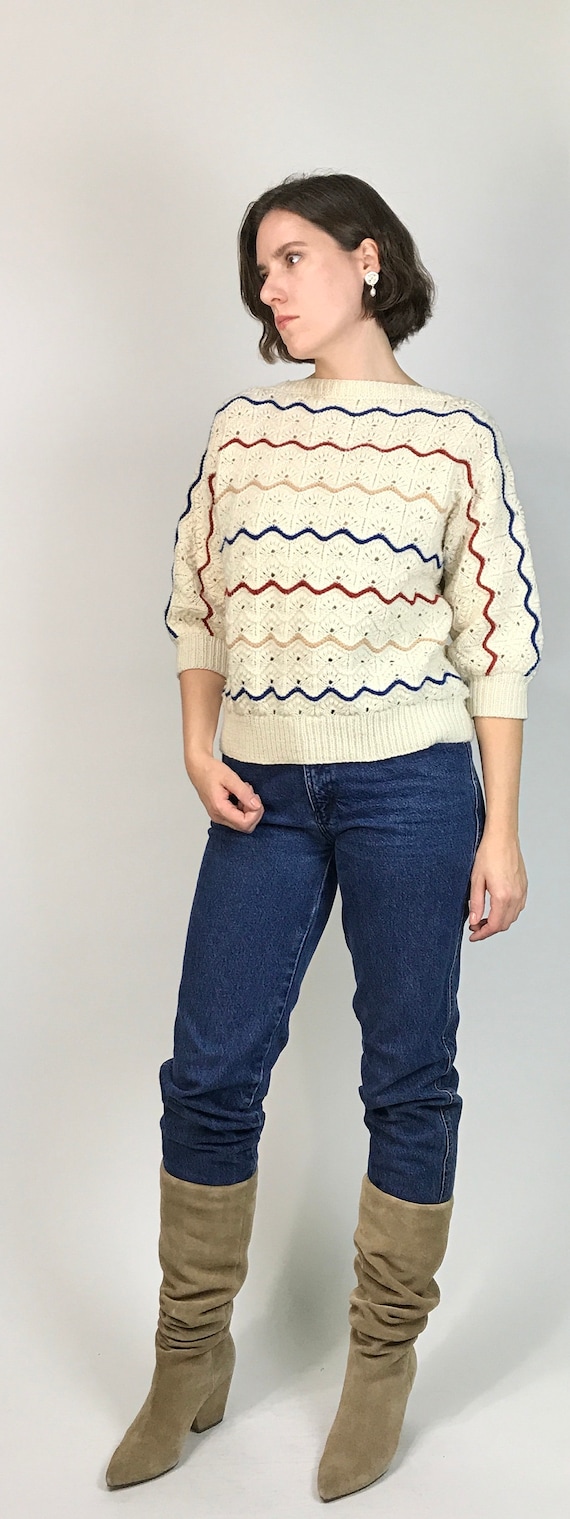 Vtg 70s CROCHET Sweater with MULTICOLORED SCALLOPE