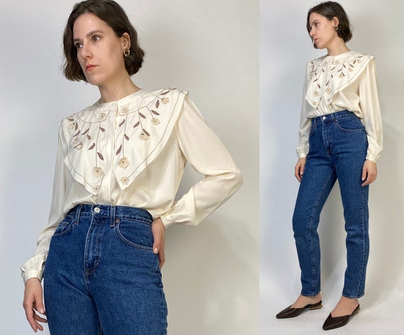 Vintage Cottage Kraft lightweight blouse with appliques