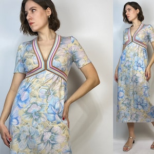 Vtg 60s AMAZING Designer GOLDWORM Pastel KNIT Dress Small to Medium image 1