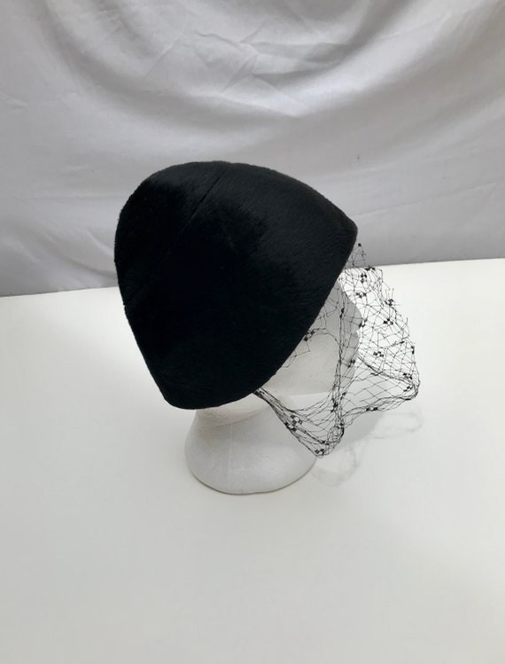 Vtg 60s CHRISTIAN DIOR ICONIC Mod Hat!