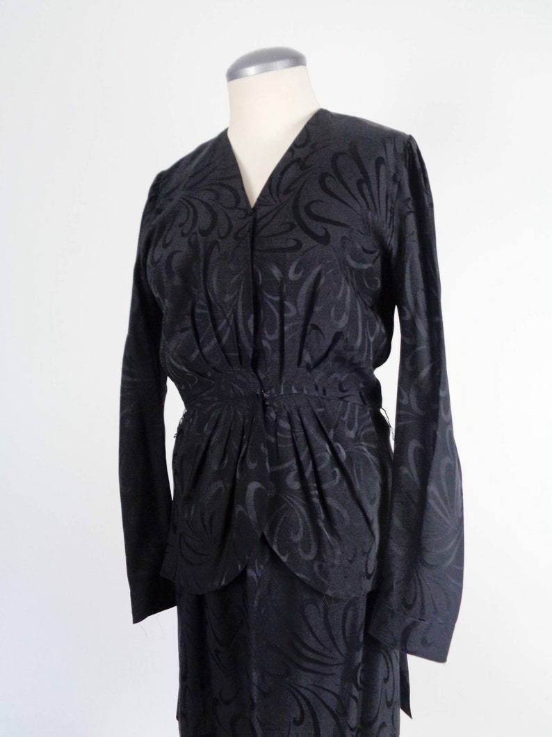 Vtg 90s Black SILK PEPLUM Skirt /& Top by Liz Claiborne Small
