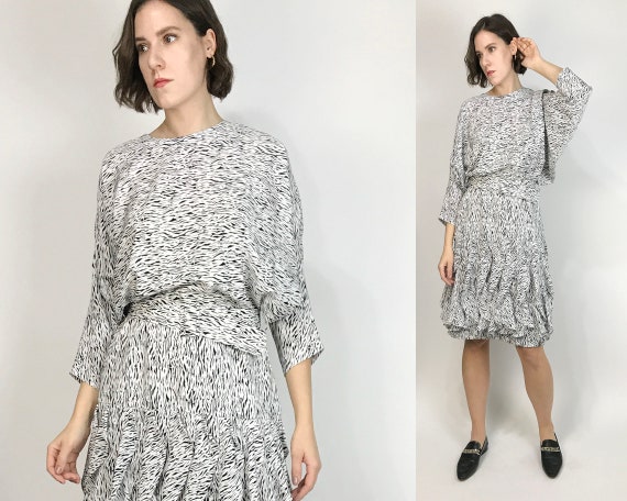Vtg 80s Belted ZEBRA Print RUFFLE Dolman Sleeve Dr