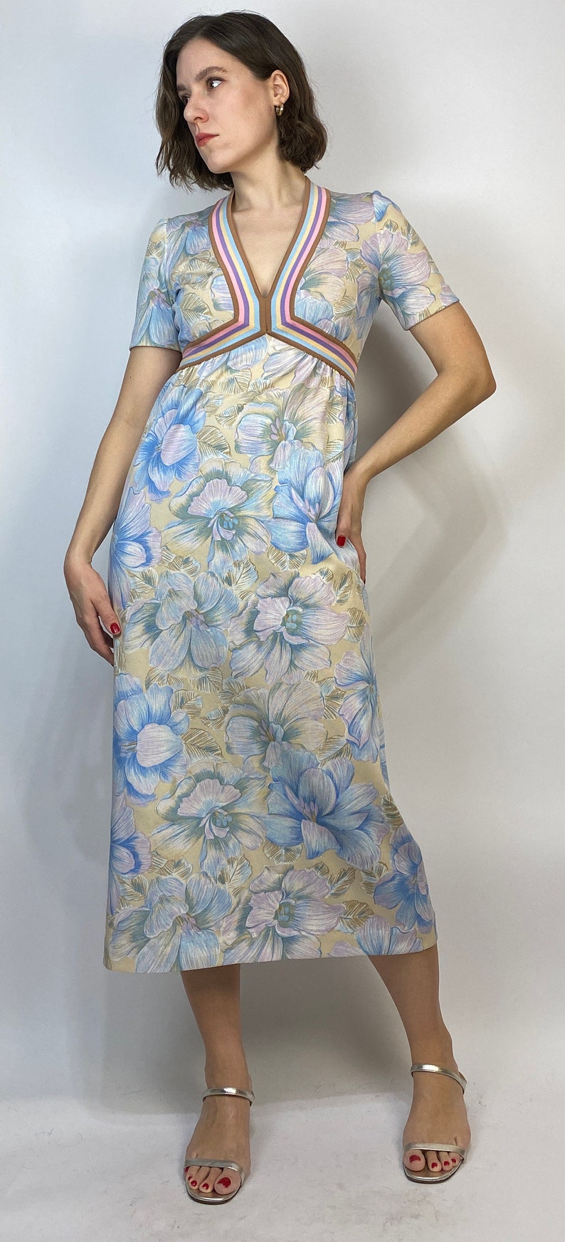 Vtg 60s AMAZING Designer GOLDWORM Pastel KNIT Dress Small to Medium image 6