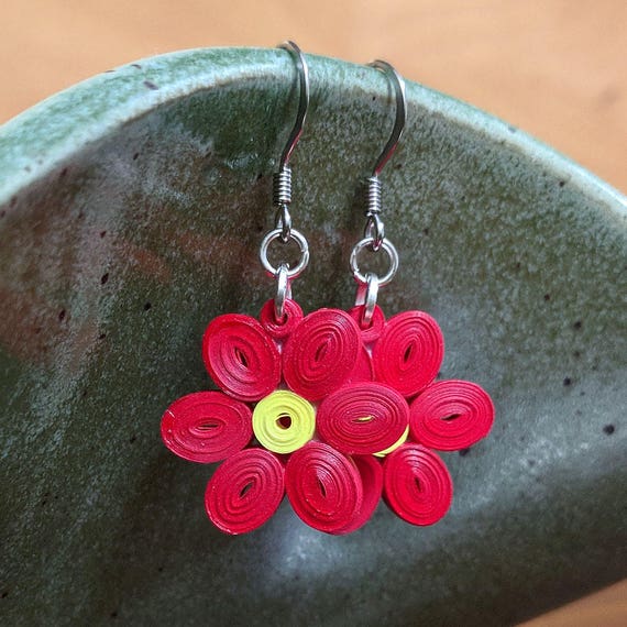 15 Simple and Latest Paper Quilling Earrings Designs